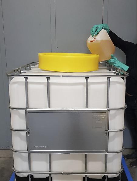 Produktbild eurokraft basic PE-Trichter für Tankcontainer IBC/KTC