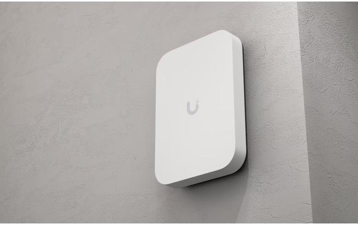 Produktbild Ubiquiti Wireless AP WIFI7 • BE10700 • 2x2 • Indoor • 10 GbE • Wall-Mount • UniFi • U7-Pro-XG-Wall (4300 Mbit/s)