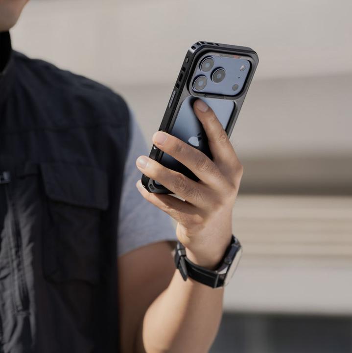 Actual product image Pgytech ProShot Phone Cage (iPhone 17 Pro)