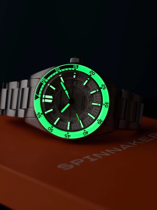 Produktbild Spinnaker SP-5118-33 Fleuss (Taucheruhr)