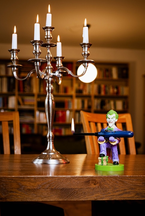 Actual product image Exquisite Gaming DC Comics: Joker Cable Guy [20 cm] (Xbox 360, Mac, Switch, PC, Xbox Series X, Xbox One S, PS4)