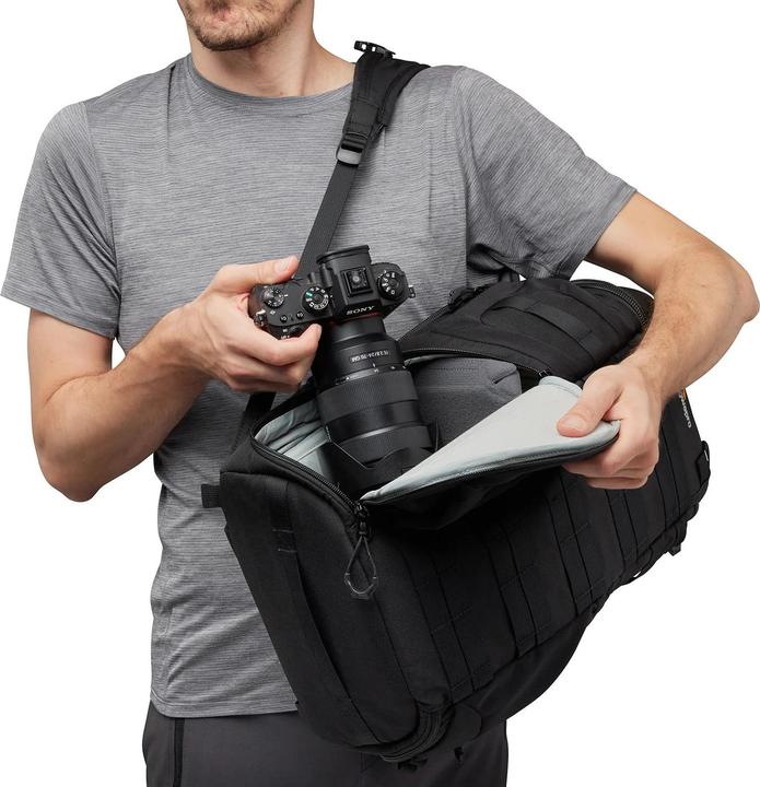 Actual product image Lowepro ProTactic BP 350 AW III (Photo backpack, 17 l)