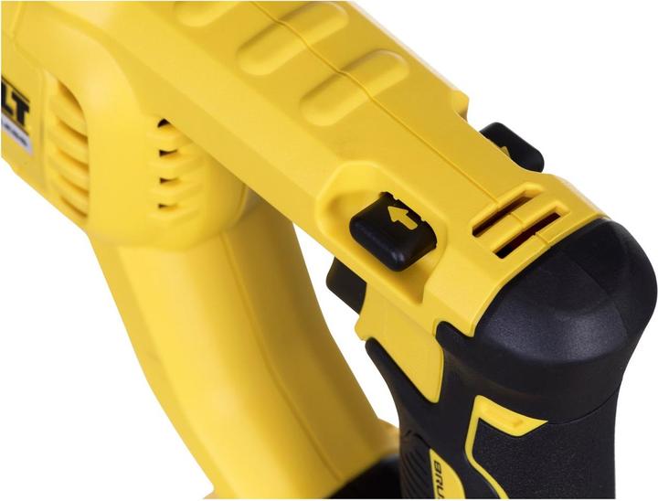 Actual product image DeWalt DCH133N-XJ (Rechargeable battery operated)