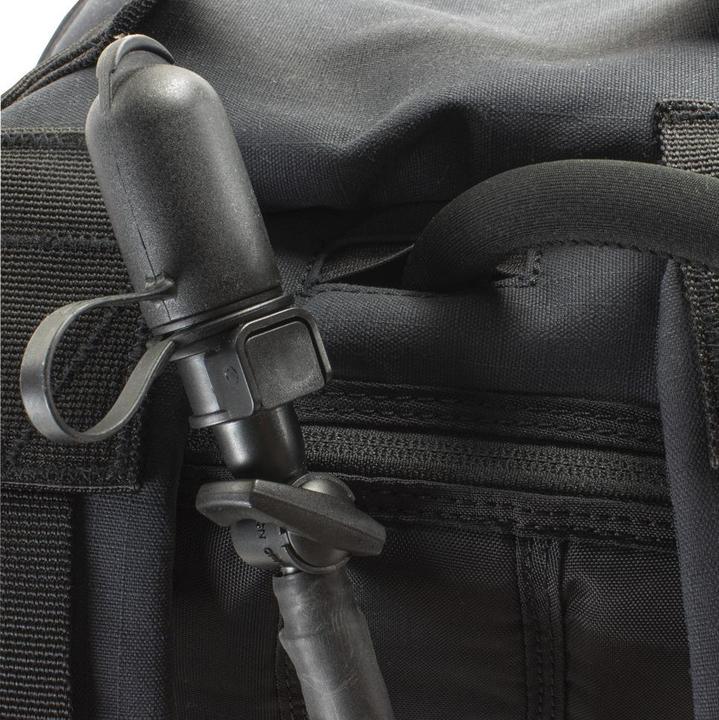 Actual product image Dönges Multifunktionsrucksack SBP-D, ca. 40 L, schwarz, mit Wasserreservoir 2,5L (40 l)