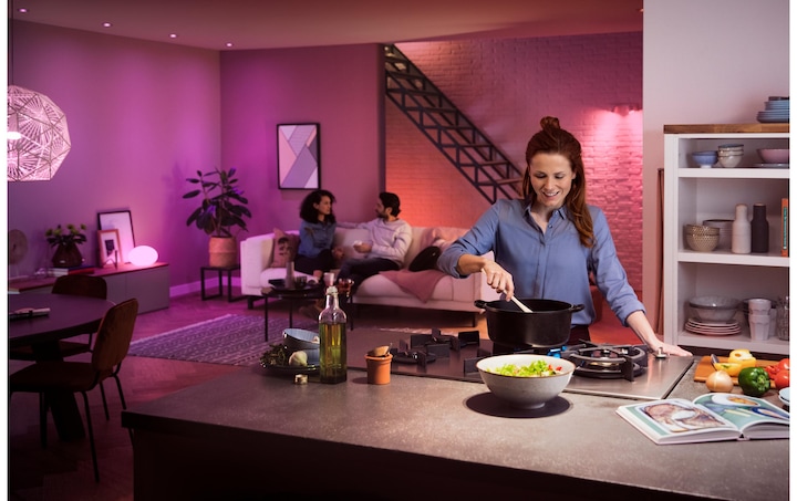 Produktbild Philips Hue Starter-Kit (E27, 11 W, 1055 lm, 3 x, F)