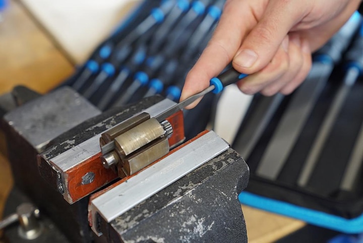 Produktbild Brilliant Tools Feilen-Satz mit Feilenbürste, 19-tlg (Hieb 0)
