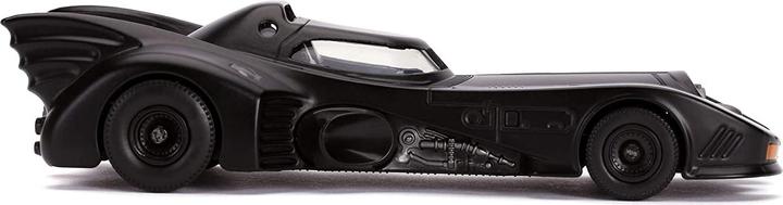Actual product image Jada Batman 1989 Batmobile 1:32