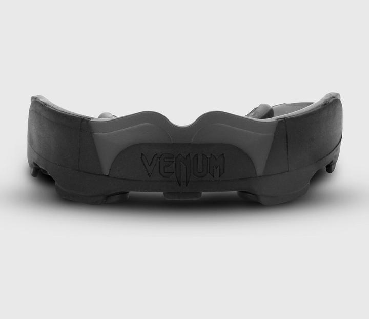 Produktbild Venum Predator Mouthguard-Black/Black (One Size)