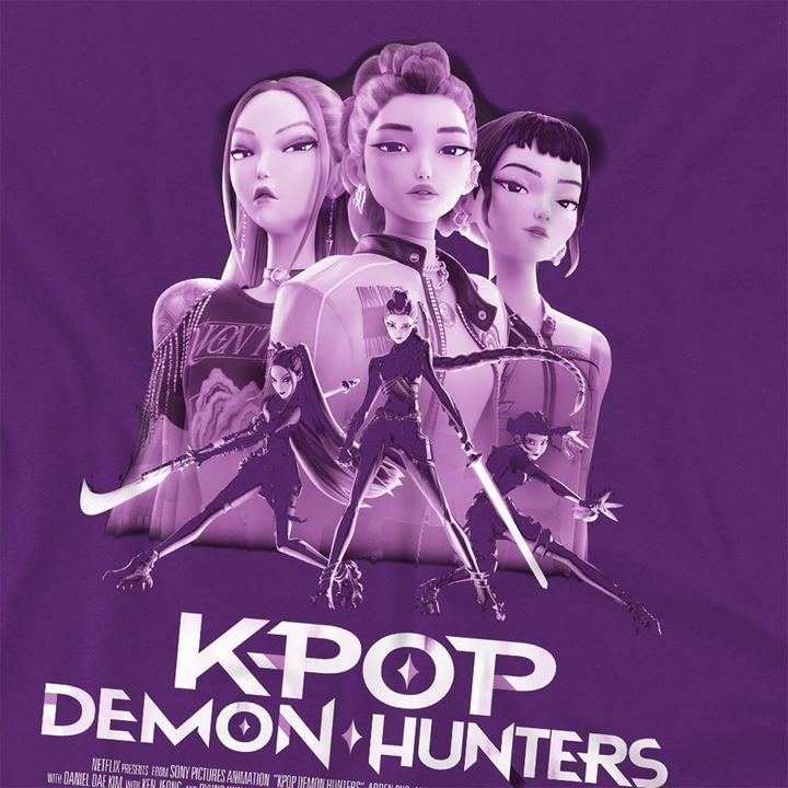 Produktbild K-Pop Demon Hunters TShirt Rückseitiger Aufdruck (XL)