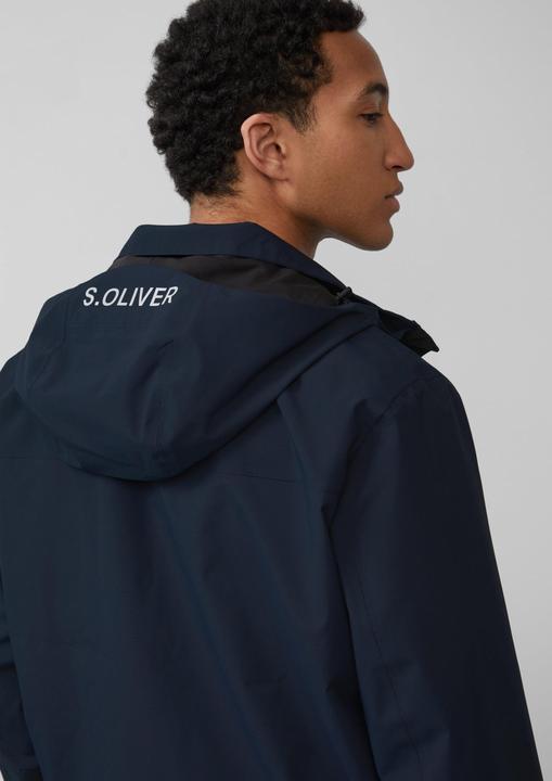 Actual product image S.Oliver Outdoor-Jacke Wasserdichte Kapuzenjacke mit reflektierendem Detail (XXL)