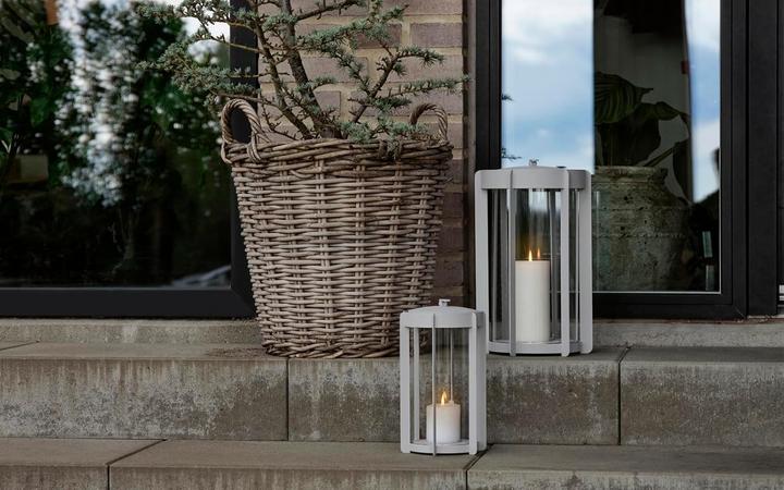 Actual product image Zone Denmark Firefly S 25 cm lantern, light grey