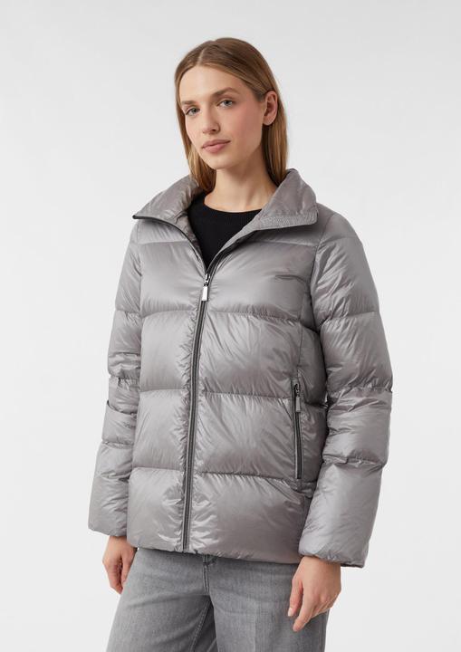 Actual product image Comma Outdoor-Jacke Schimmernde Daunenjacke mit Stehkragen (36)