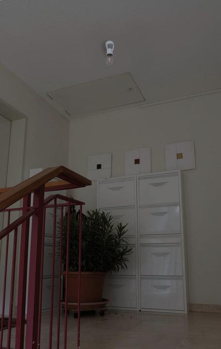 Produktbild Brennenstuhl Lampenfassung mit PIR 360˚ Bewegungsmelder