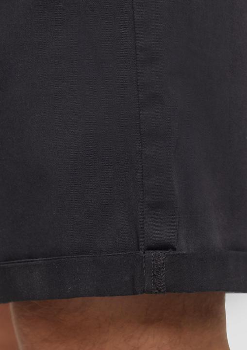 Produktbild S.Oliver Hose Chino-Shorts John aus Baumwollstretch mit fixiertem Turn-up (33)
