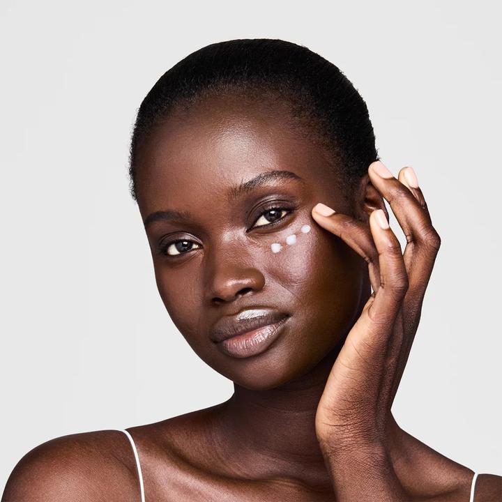 Produktbild Estée Lauder Daywear Eye Cooling (Augenpflege Crème, 15 ml, Tag)