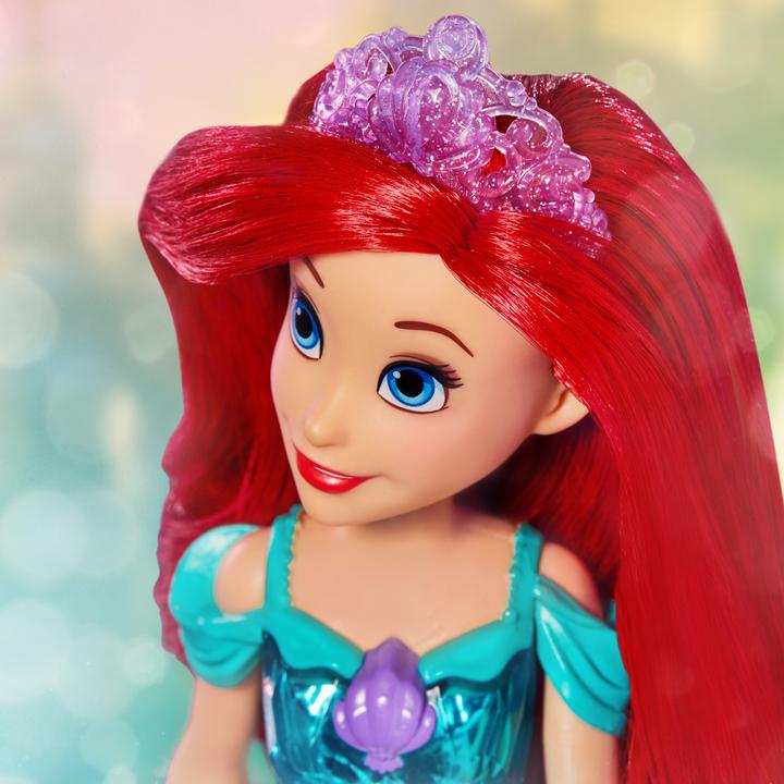 Produktbild Hasbro Puppe Schimmerglanz Arielle