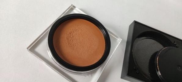 Produktbild Huda Beauty Tantour Contour & Bronzer Creme (Hellbraun, Highlighter, 10.77 g)