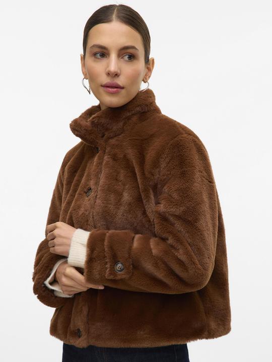 Actual product image Vero Moda VMSONJAEVA Jacke Kunstfell Jacke (S)