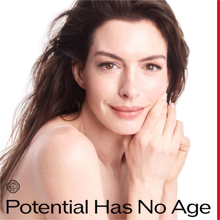 Actual product image Shiseido VITAL PERFECTION LiftDefine Radiance Night Concentrate (80 ml)