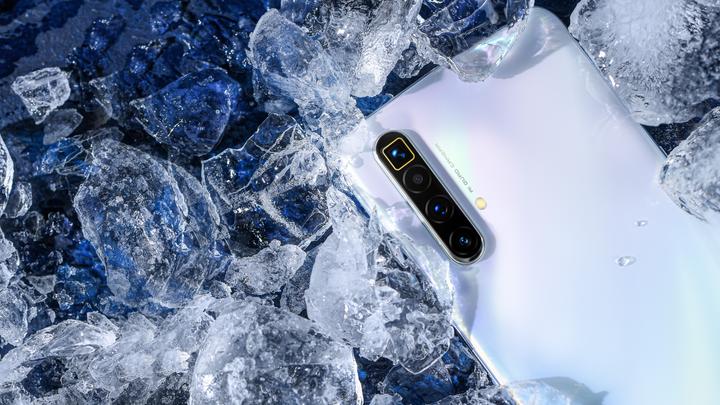 Actual product image realme X3 SuperZoom (256 GB, Arctic White, 6.57", Dual SIM, 4G)