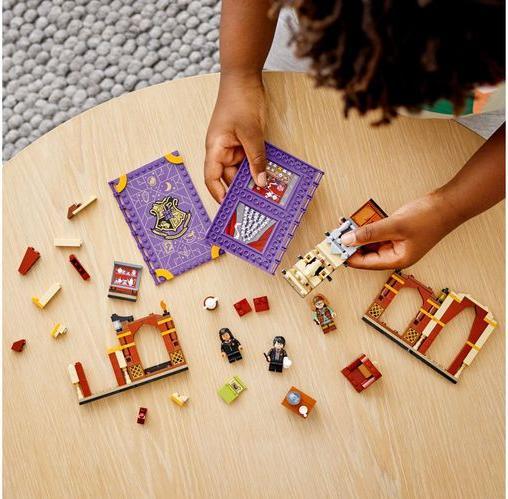 Produktbild LEGO Hogwarts Moment: Wahrsageunterricht (76396, LEGO Harry Potter)
