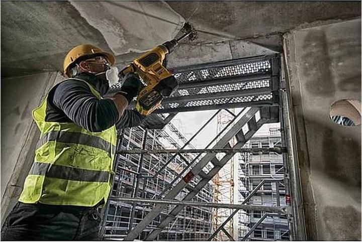 Actual product image DeWalt Cordless hammer drill 54V XR FlexVolt DCH 481 N (Rechargeable battery operated)