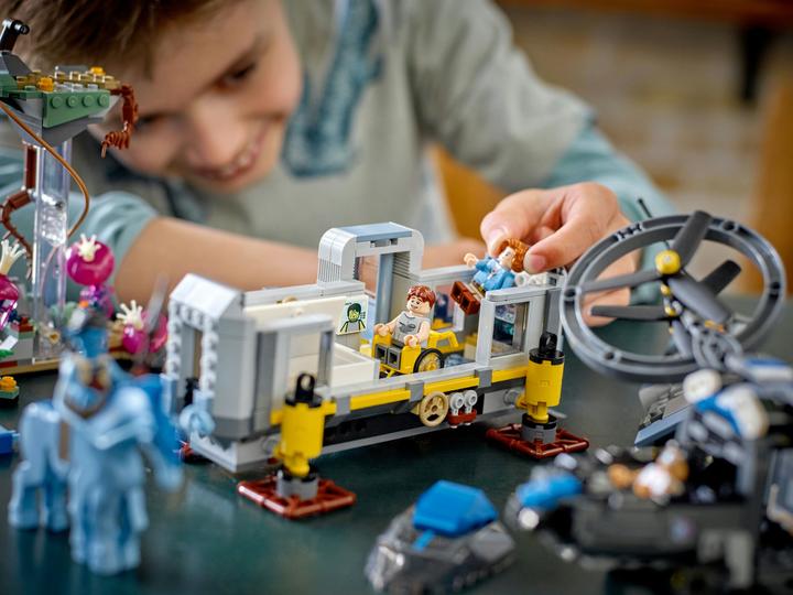 Produktbild LEGO Schwebende Berge: Site 26 und RDA Samson (75573, LEGO Seltene Sets)