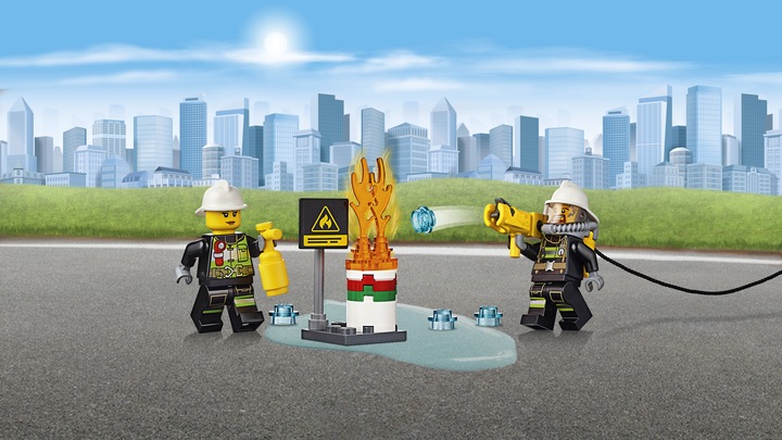 Immagine prodotto LEGO Autopompa (60107, LEGO City)