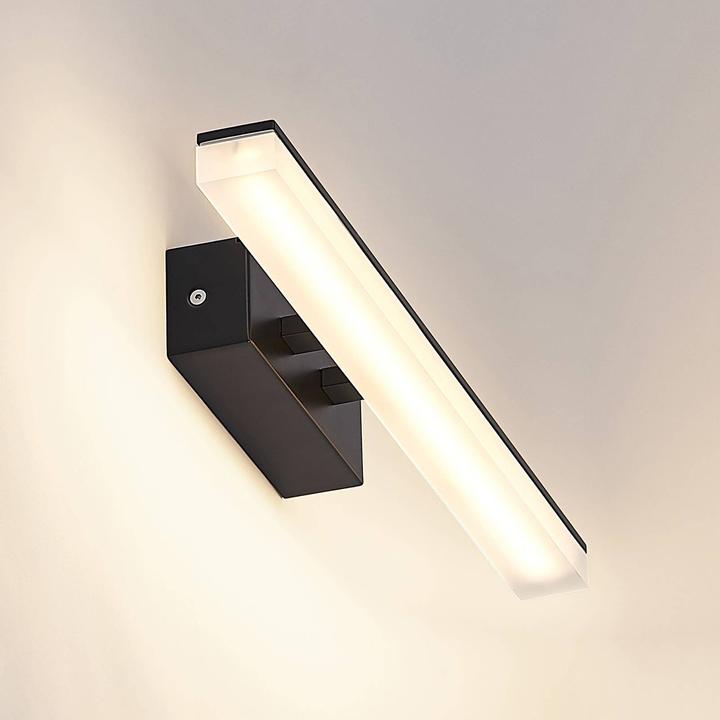 Actual product image Lucande Lisana LED wall lamp, IP44, 46 cm (720 lm)