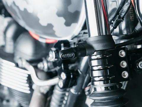 Immagine prodotto Motoism Triumph Blinker short