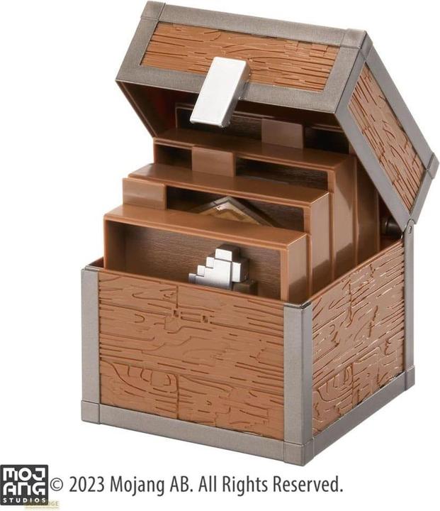 Actual product image Noble Collection Minecraft Loot Chest Forest 10 cm