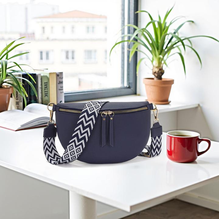 Produktbild Only-Bags.Store Grosse Gürteltasche veganes Leder Umhängetasche Crossbody Tasche stilvolle Gürteltasche mit breitem