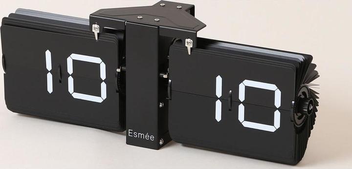 Actual product image Esmée Flipwatch