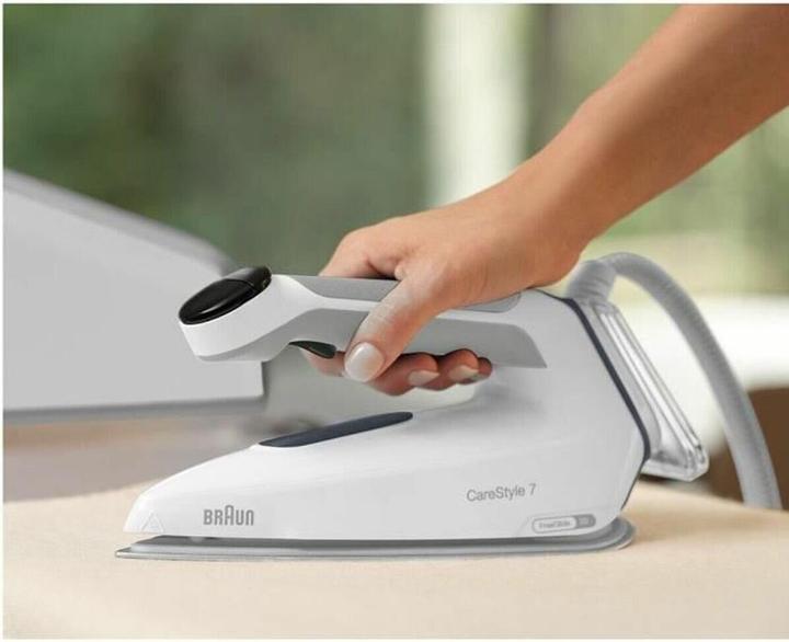 Actual product image Braun DeLonghi CareStyle 7 (2700 W, 510 g/min)