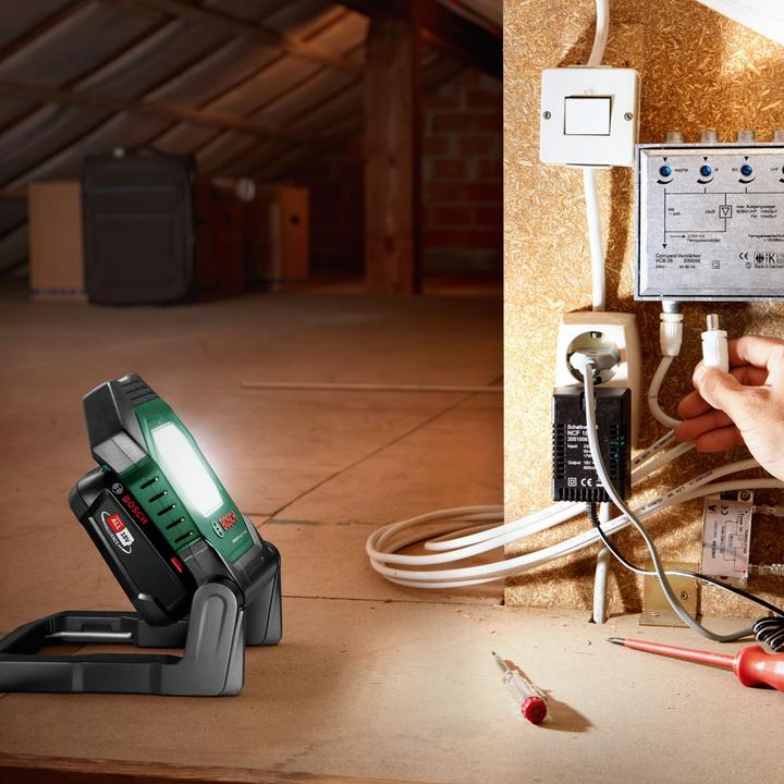 Produktbild Bosch Professional Akku-LED-Arbeitsleuchte (2100 lm)