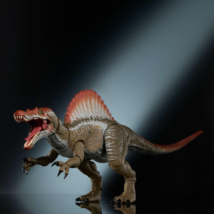 Actual product image Jurassic World Hammond Collection Collection Spinosaurus