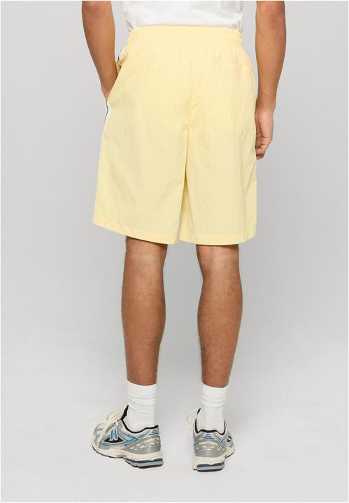 Image du produit Urban Classics Board Shorts With Patched Stripe paleyellow L (L)