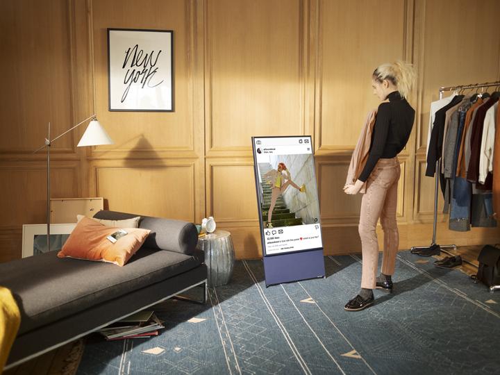 Immagine prodotto Samsung QE43LS05, The Sero (43", QLED, 4K, 2020)