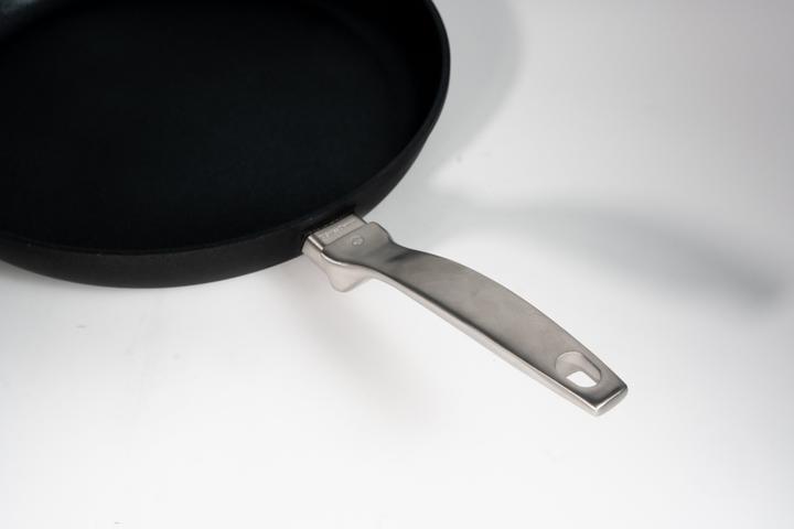 Produktbild Swiss Diamond CXD Induktion Pfanne ohne PFAS 28 cm (Bratpfanne, Aluminiumguss)