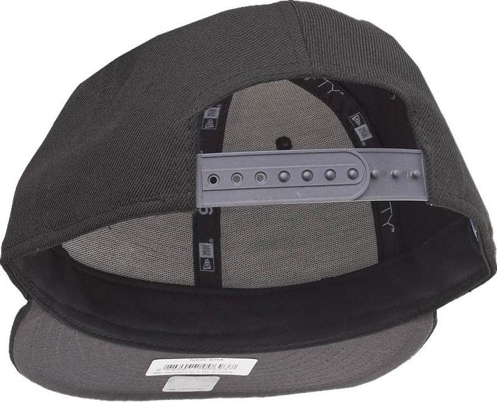 Actual product image New Era 9Fifty Snapback Cap - New England Patriots Black