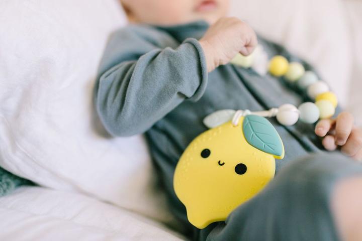 Actual product image Loulou Lollipop Chew chain lemon