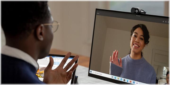 Actual product image Microsoft Modern Webcam For Biz (2 Mpx)