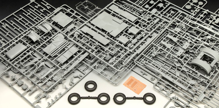 Produktbild Revell BM-13-16 on WOT 8