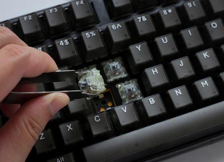 Produktbild Ducky One 3 Aura Black TKL Gaming Tastatur, RGB LED - Kailh Jellyfish Y (US) (Eng. Int., Kabelgebunden)