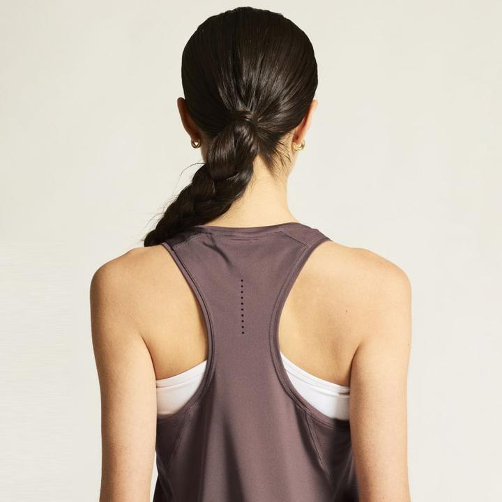 Actual product image Craft Women's Adv Essence Singlet 2 (L)
