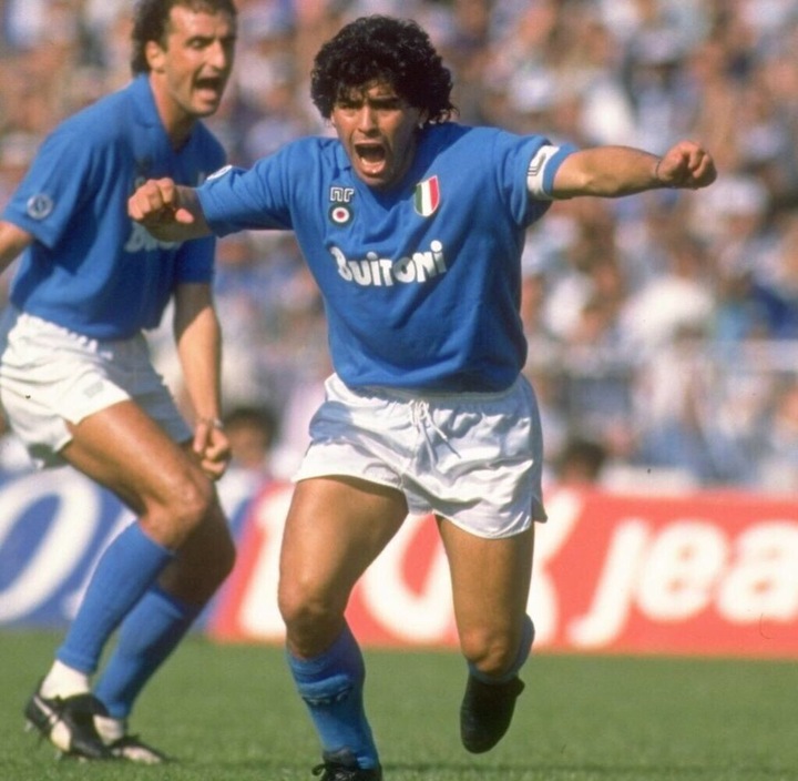Image du produit Copa Football Maradona Napoli 1986 - 1987 Maillot Hommage (S)