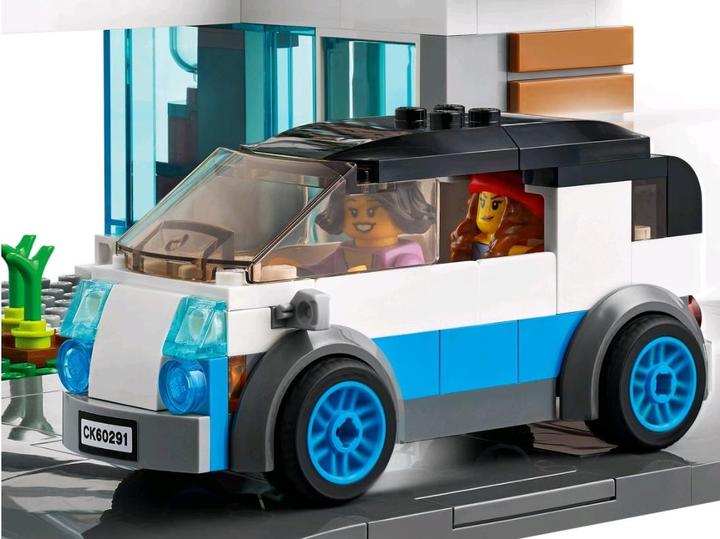 Actual product image LEGO Modern family house (60291, LEGO City)