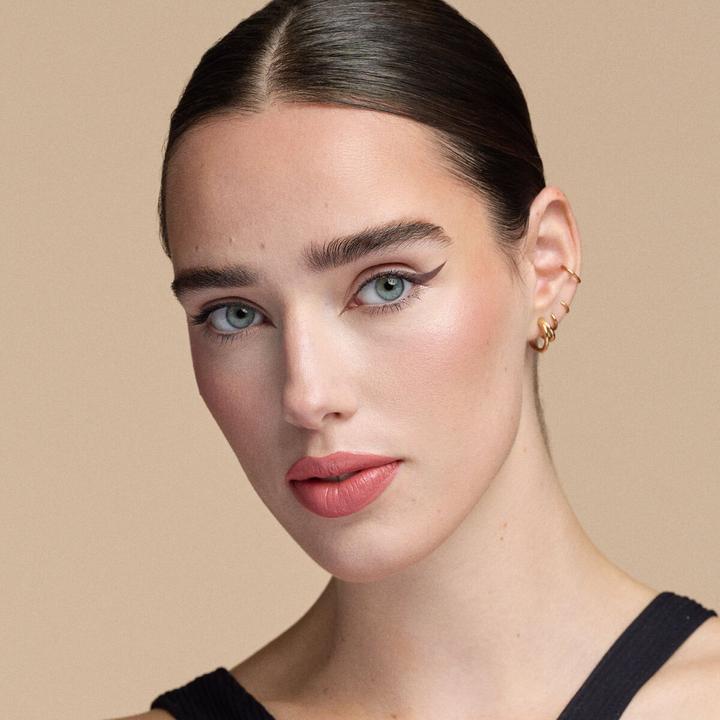 Actual product image Catrice Scandalous Matte Lipstick (Rose)