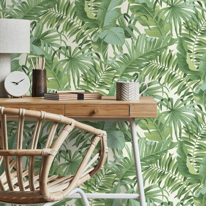 Actual product image Fine Decor Maui Leaf Wallpaper (53 x 1000 cm)