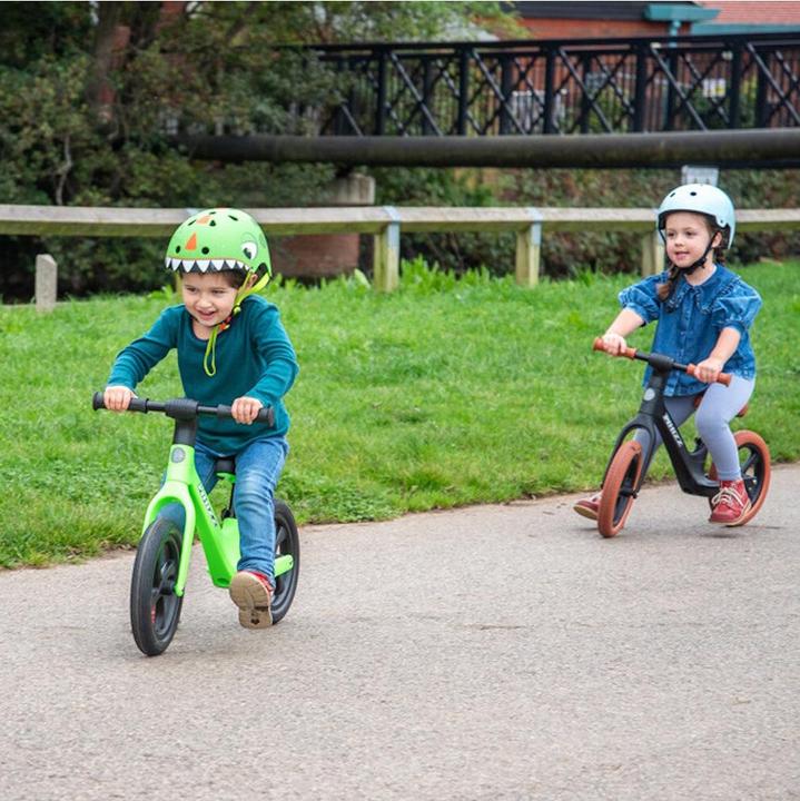 Produktbild TickiT WHIZZ - Leichtes Kinder-Laufrad - Leicht, Robust & höhenverstellbar (Grün)